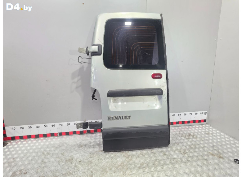 Дверь задняя распашная левая к Renault Master 2006 г.