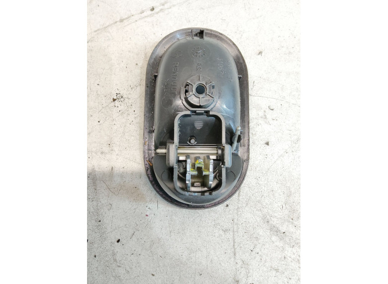 Ручка внутренняя передняя левая к Renault Kangoo, 2012г.