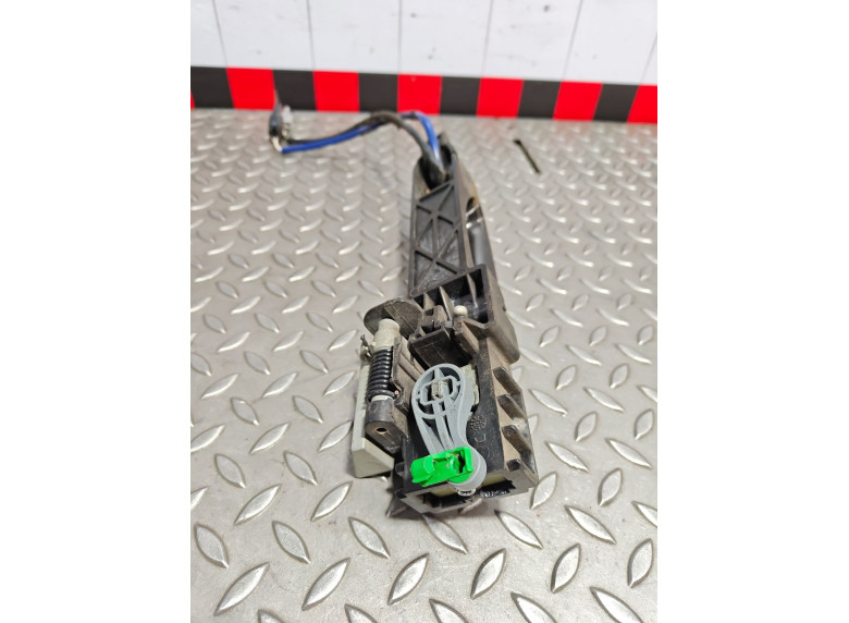 Ручка наружная передняя левая к Nissan Qashqai, 2008г.