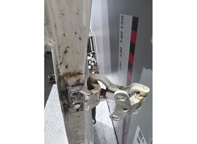 Петля двери задней правой к Fiat Ducato, 2010г.