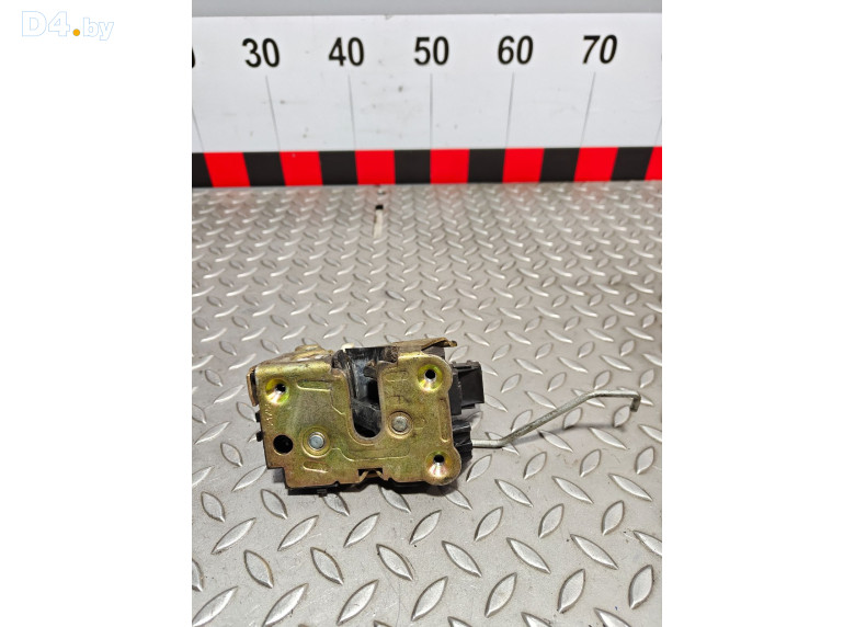 Замок двери передней левой к Renault Master 2005 г.