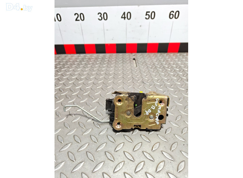 Замок двери передней правой к Renault Master 2006 г.