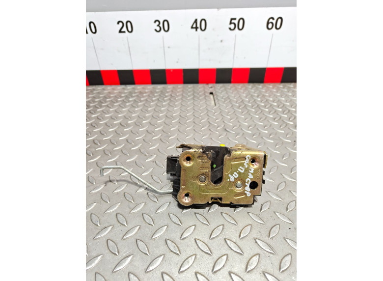 Замок двери передней правой к Opel Movano, 2006г.