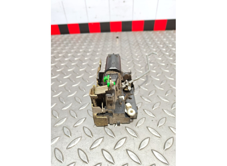 Замок двери передней правой к Opel Movano, 2006г.