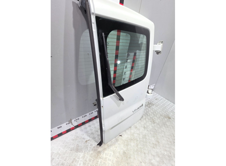 Дверь задняя распашная правая к Opel Vivaro, 2005г.