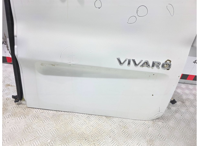 Дверь задняя распашная правая к Opel Vivaro, 2005г.