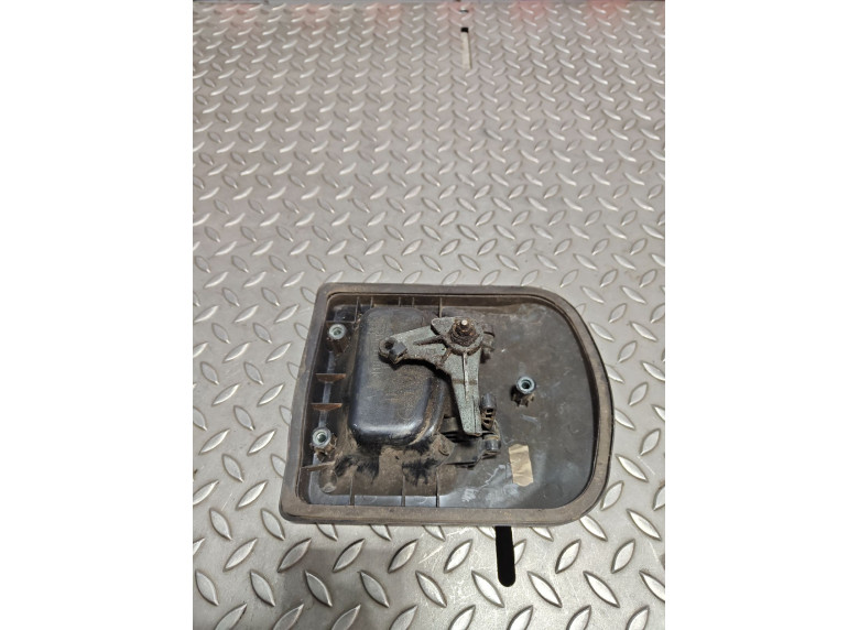 Ручка наружная передняя правая к Iveco Daily, 2001г.