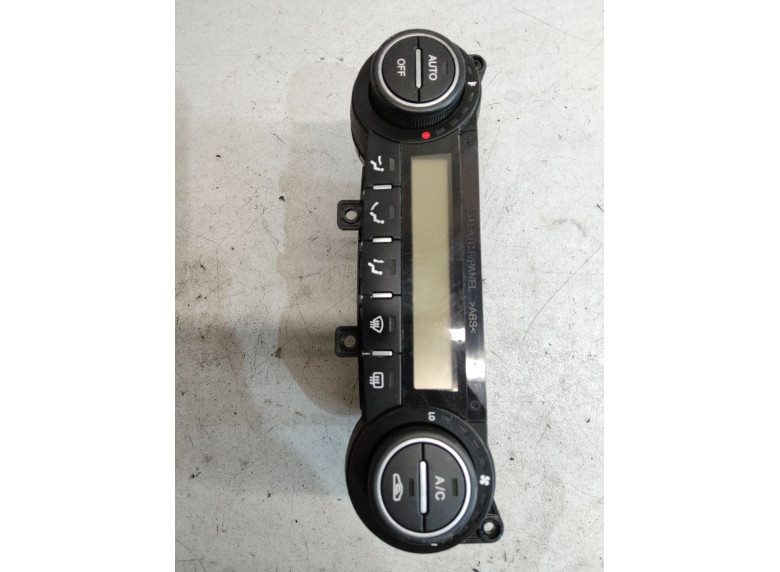 Блок управления печки/климат-контроля к Kia Ceed, 2008г.