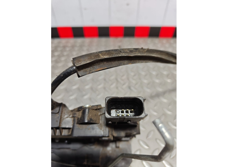 Замок двери передней левой к Peugeot Boxer, 2008г.