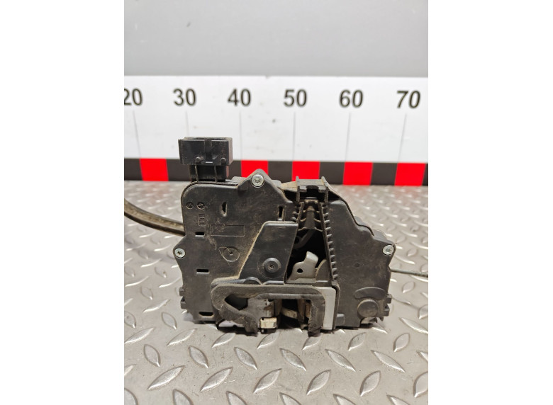 Замок двери передней левой к Citroen Jumper, 2008г.