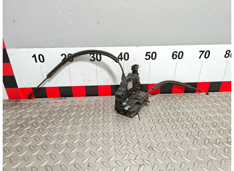 Замок двери передней левой к Citroen Jumper, 2008г.