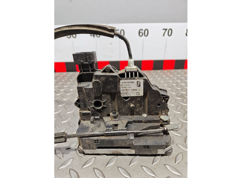 Замок двери передней правой к Peugeot Boxer, 2009г.