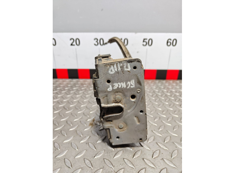 Замок двери передней правой к Peugeot Boxer, 2009г.