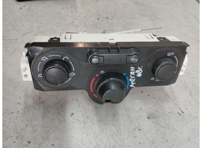 Блок управления печки/климат-контроля к Renault Megane, 2008г.