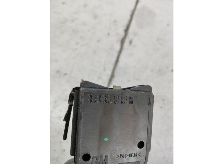 Переключатель поворотов к Opel Astra, 2001г.