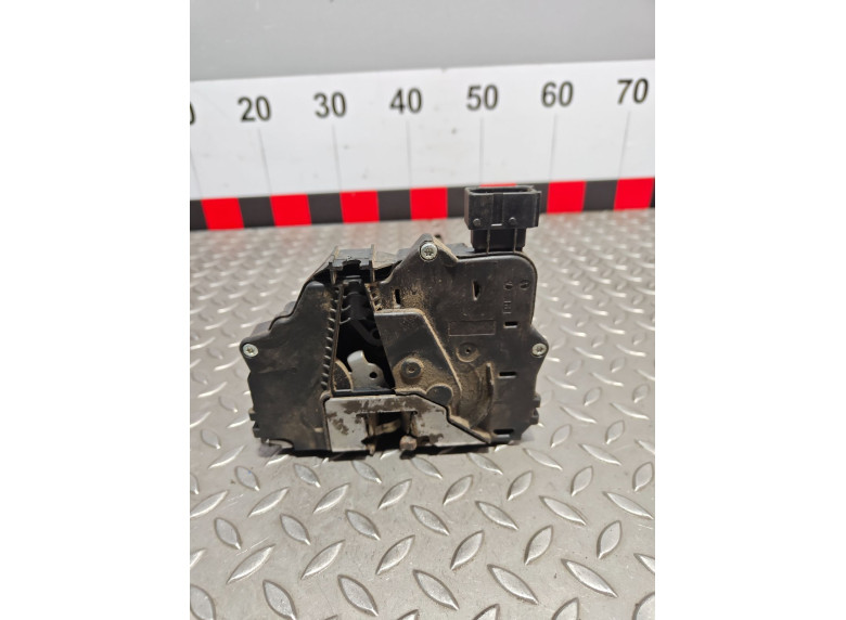 Замок двери сдвижной к Fiat Ducato, 2011г.