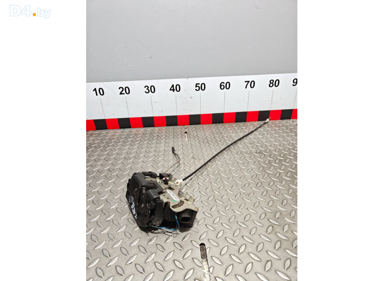 Замок двери передней левой к Mercedes VitoW639 2006 г.