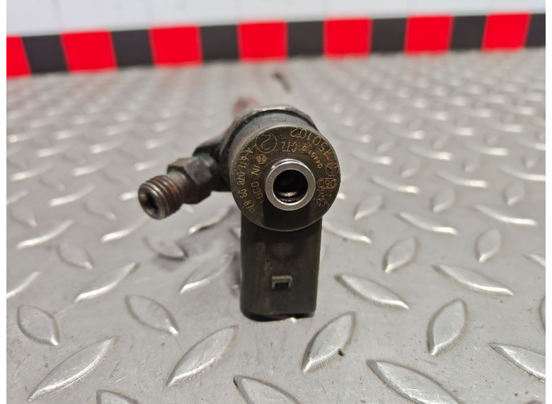 Форсунка к Mercedes C W203, 2002г.