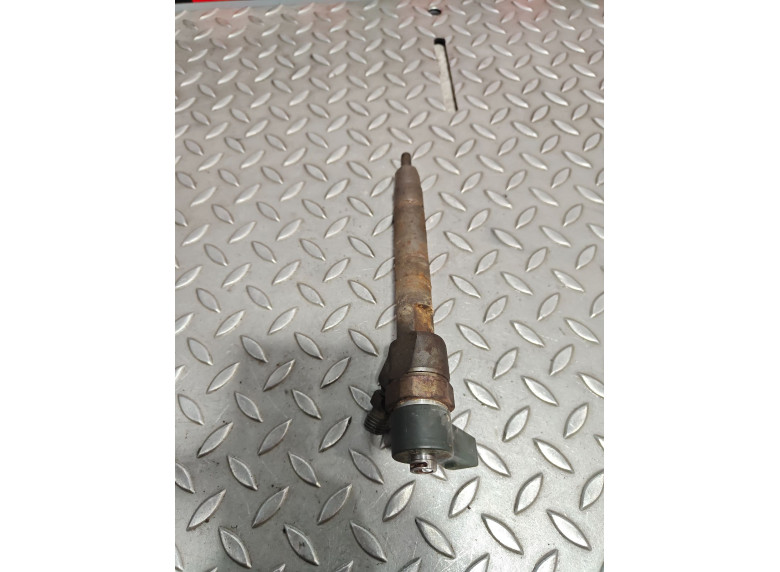 Форсунка к Mercedes C W203, 2002г.