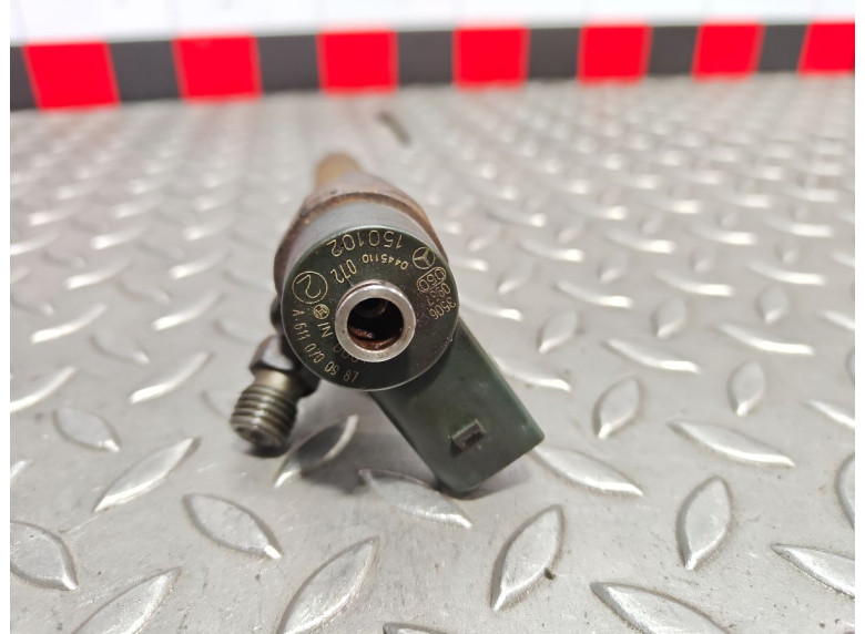 Форсунка к Mercedes C W203, 2002г.