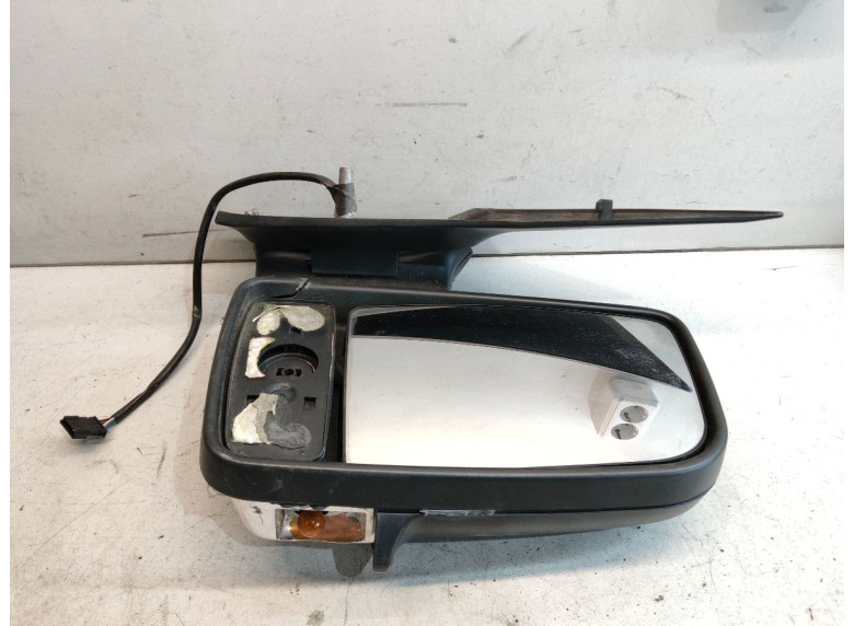 Зеркало наружное правое к Mercedes Sprinter, 2009г.