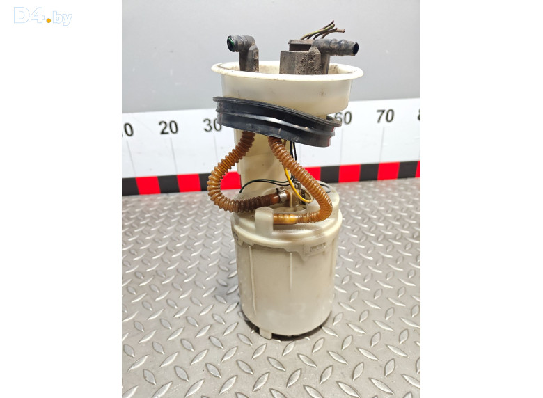 Насос топливный к Volkswagen Passat 2001 г.