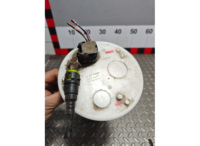 Насос топливный к Suzuki SX4, 2008г.