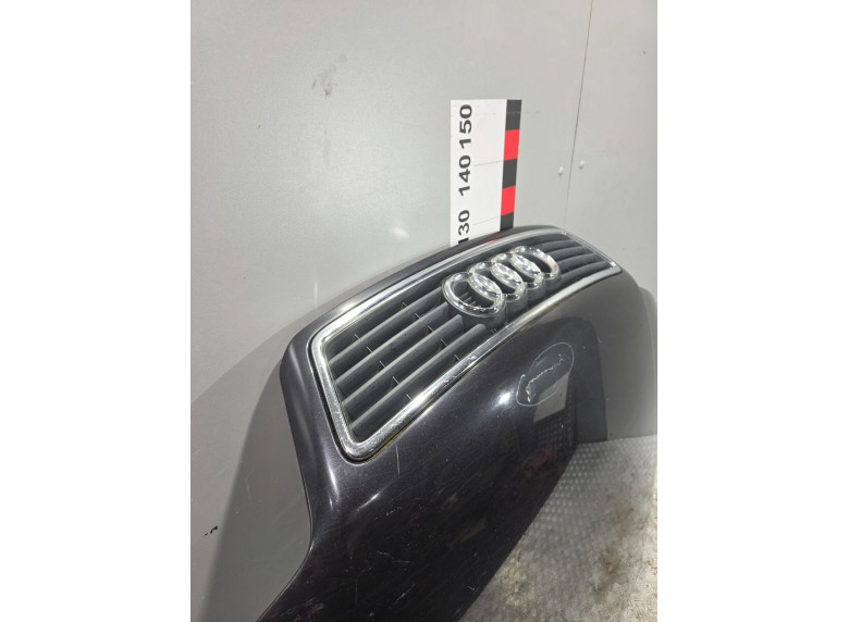 Решетка радиатора к Audi A6, 1998г.