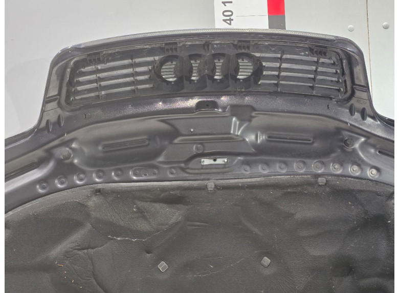 Капот к Audi A6, 1998г.