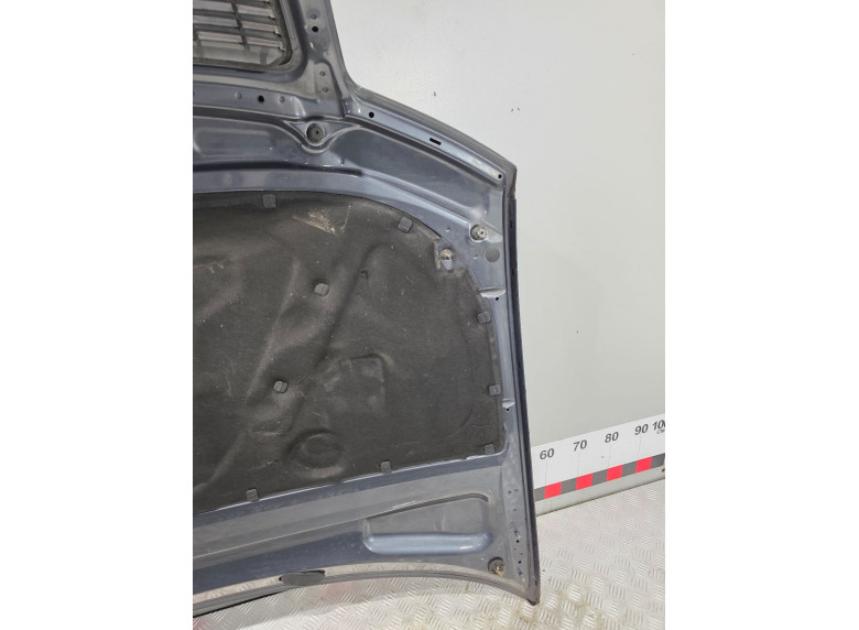 Капот к Audi A4, 2002г.