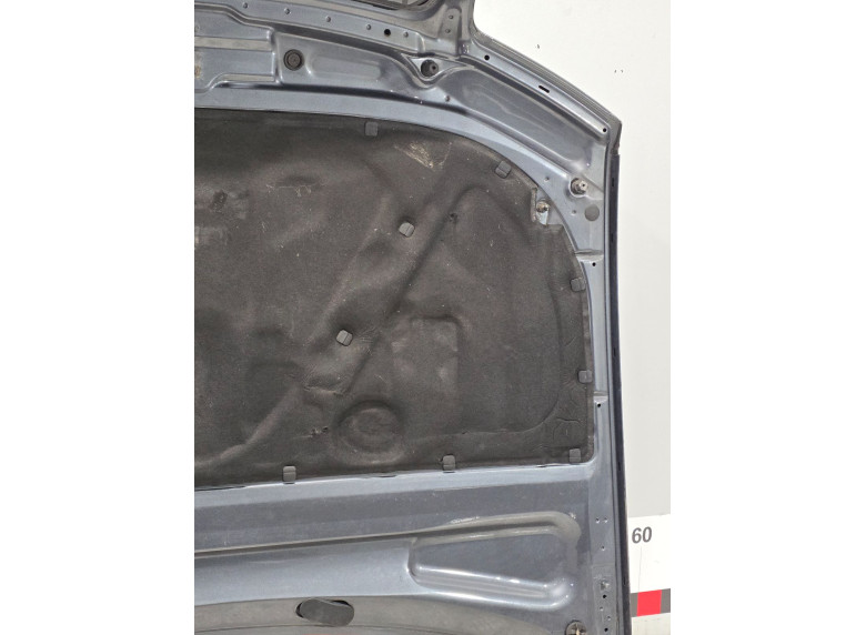 Шумоизоляция капота к Audi A4, 2002г.