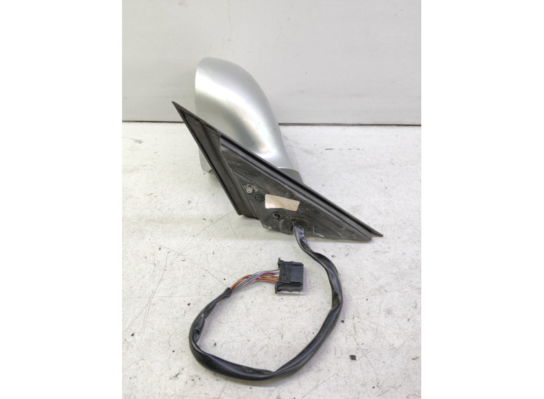 Зеркало наружное левое к Volkswagen Passat, 2004г.