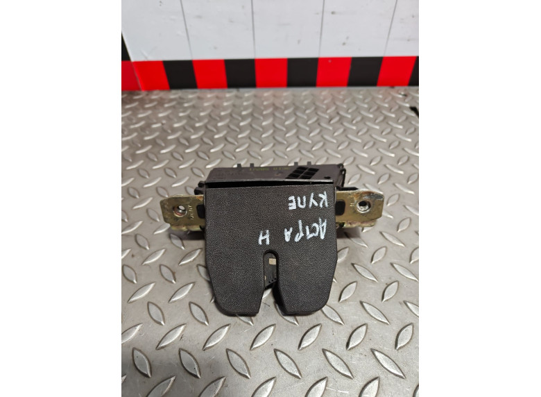 Замок багажника к Opel Astra, 2007г.