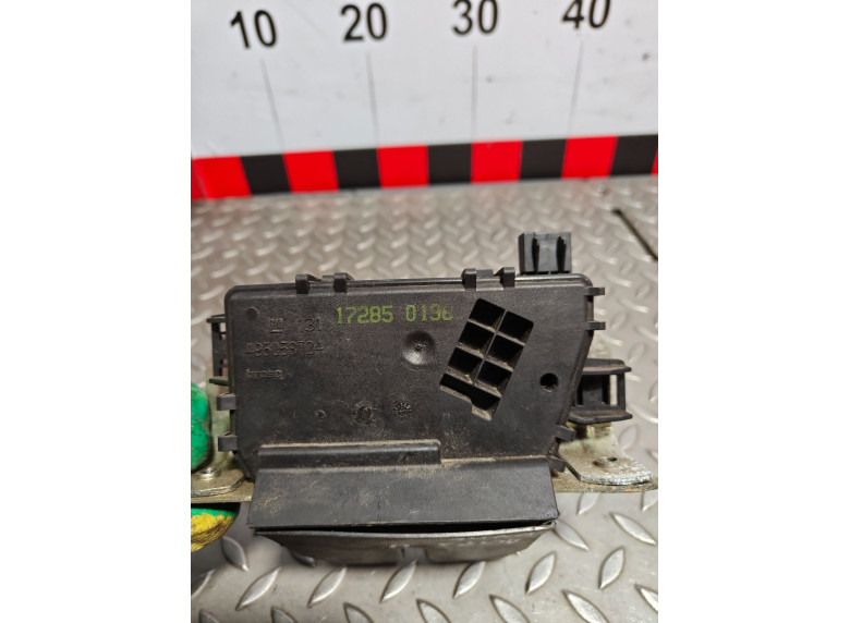 Замок багажника к Opel Astra, 2007г.