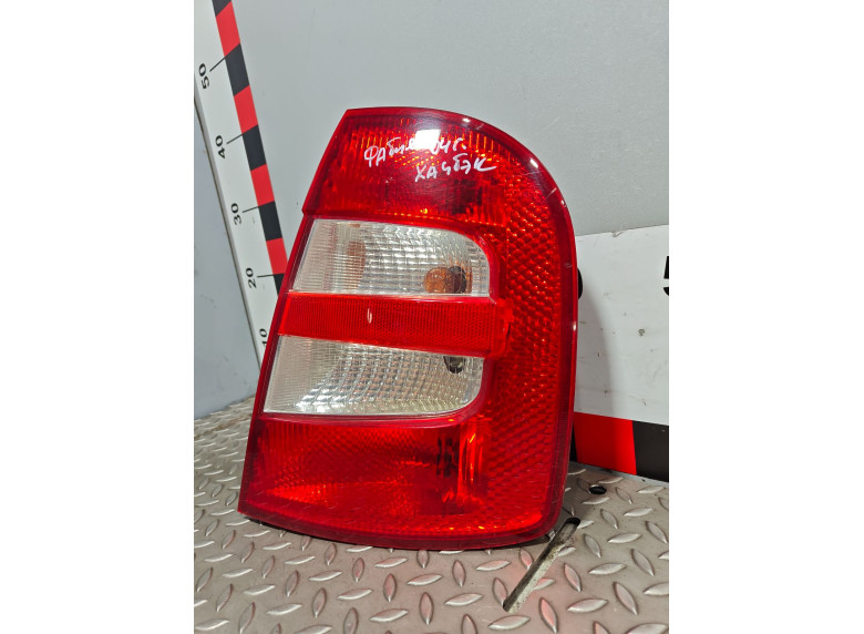 Фонарь задний правый к Skoda Fabia, 2004г.