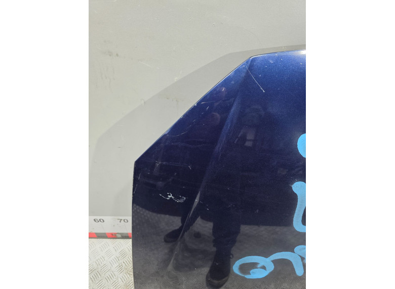 Капот к Volkswagen Polo, 2006г.