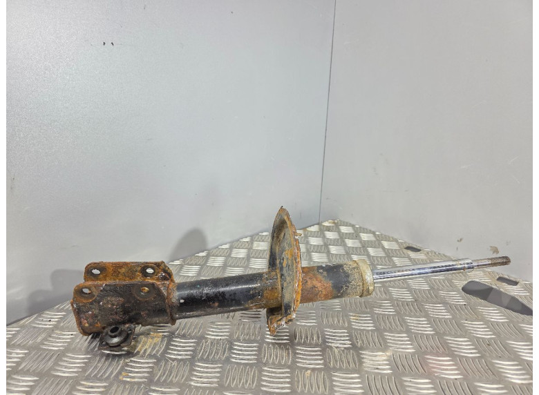 Амортизатор передний к Fiat Scudo, 1999г.