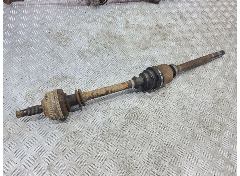 Полуось передняя правая (приводной вал, ШРУС) к Citroen Jumpy, 1999г.