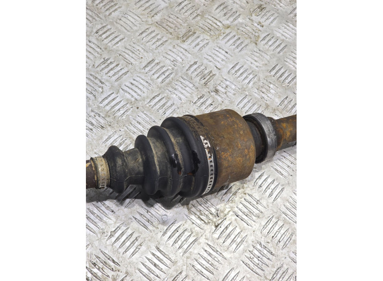 Полуось передняя правая (приводной вал, ШРУС) к Citroen Jumpy, 1999г.