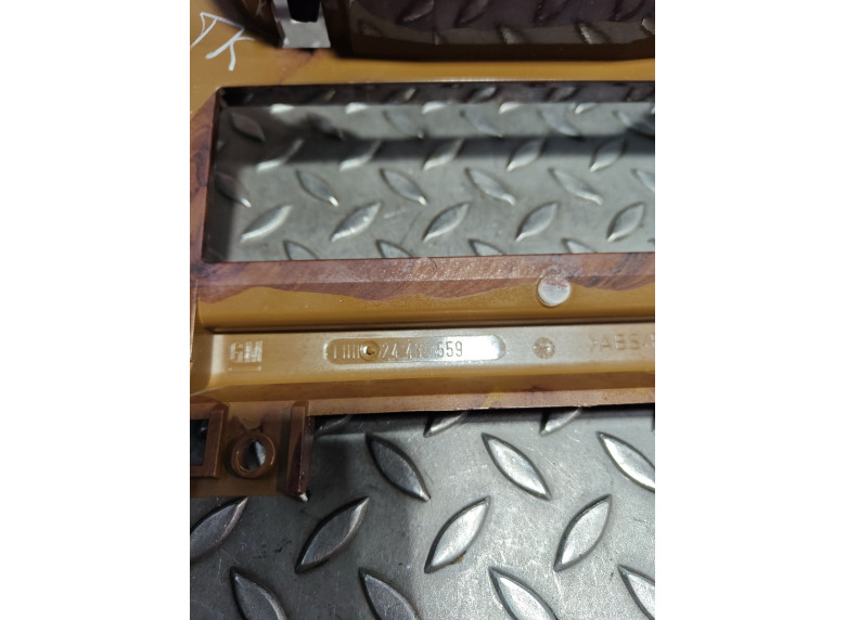 Рамка под магнитолу к Opel Astra, 2003г.