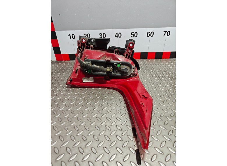 Фонарь задний левый к Peugeot 5008, 2010г.