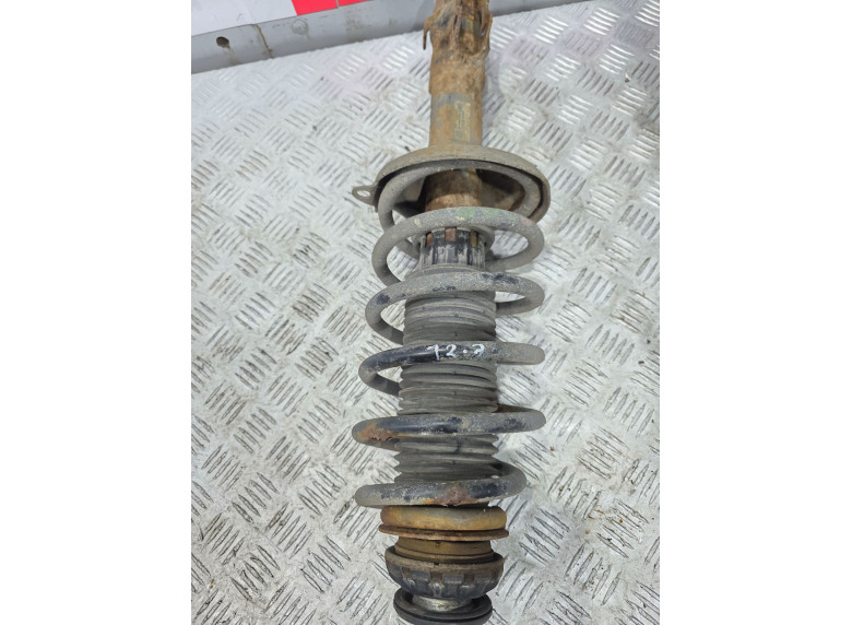 Пружина передняя к Volkswagen Polo, 1997г.