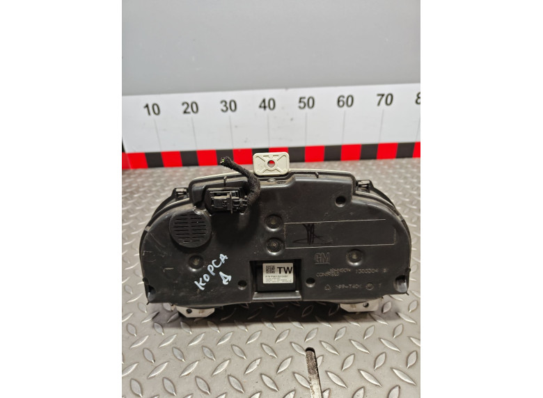 Щиток приборов (приборная панель) к Opel Corsa, 2009г.