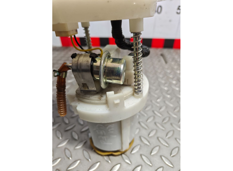 Насос топливный к Kia Ceed, 2008г.