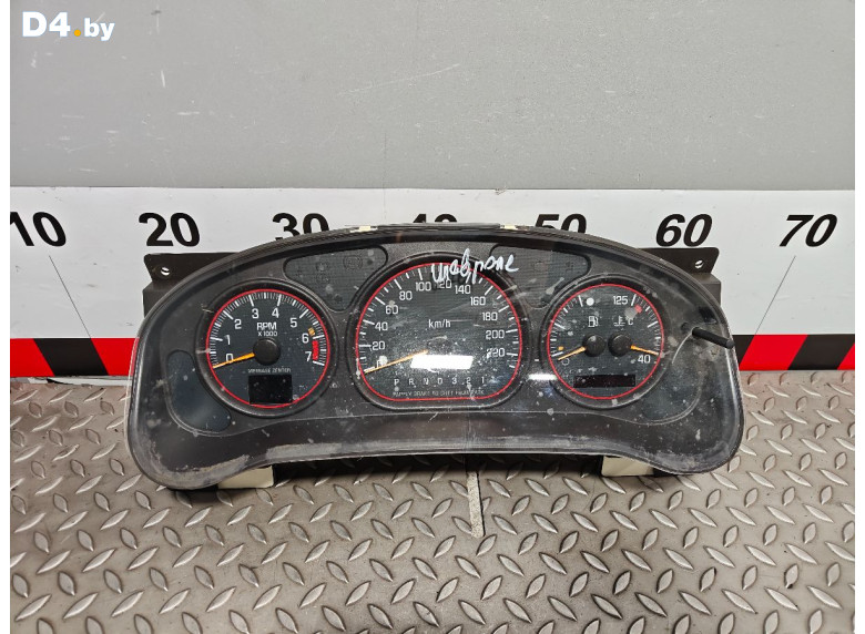 Щиток приборов (приборная панель) к Chevrolet Venture 2003 г.