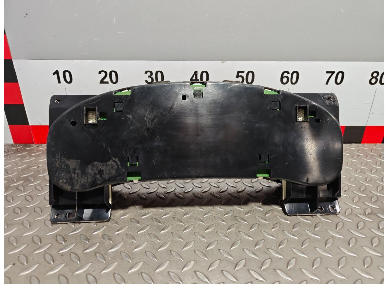 Щиток приборов (приборная панель) к Chevrolet Venture, 2003г.