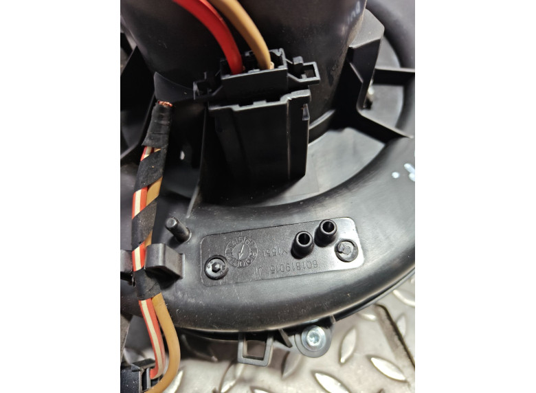 Моторчик печки к Volkswagen Polo, 2012г.