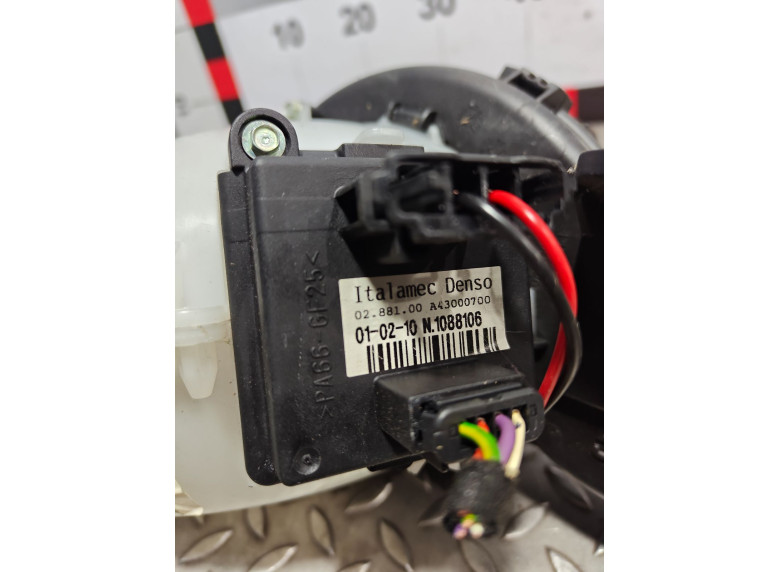 Моторчик печки к Citroen C4 Picasso, 2010г.