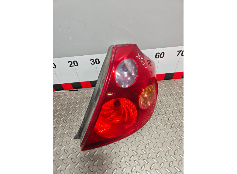Фонарь задний правый к Kia Ceed, 2007г.
