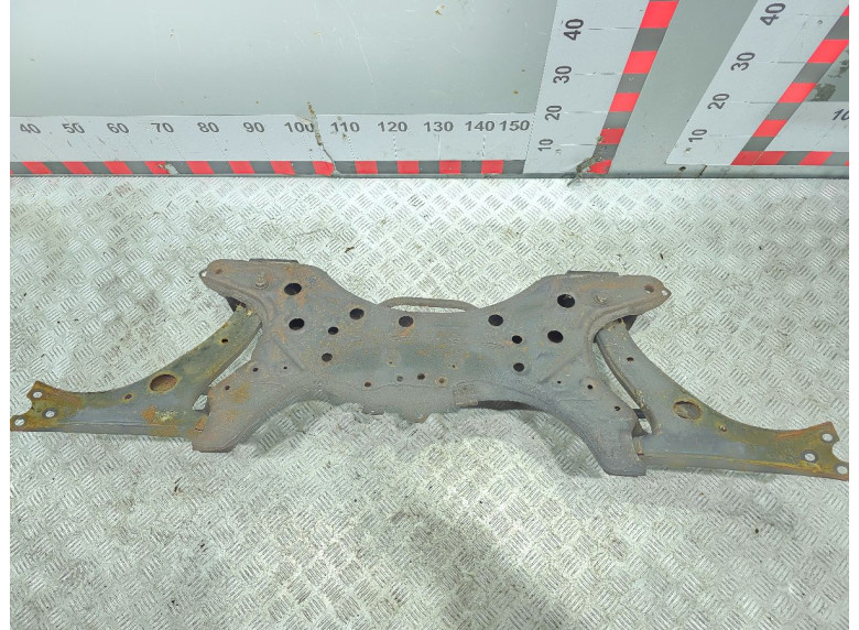 Балка подвески передняя (подрамник) к Toyota Corolla, 2003г.